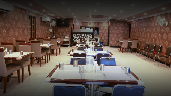 Multi Cuisine Restaurant Hotel Taz Kamar Inn T Nagar,Chennai